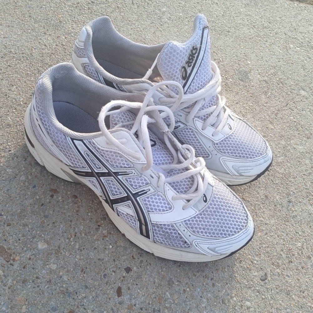 Asics White and Gray Men's Shoes